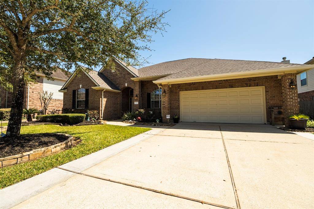 Dickinson, TX 77539,1744 Cypress Meadows DR