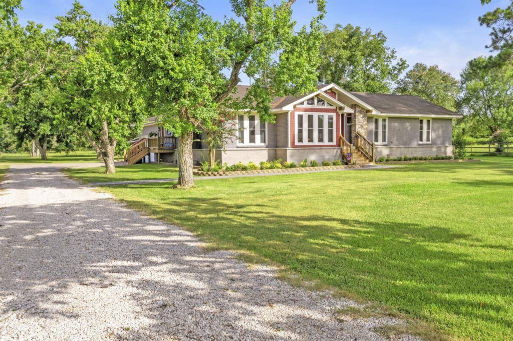 Alvin, TX 77511,3211 County Road 237