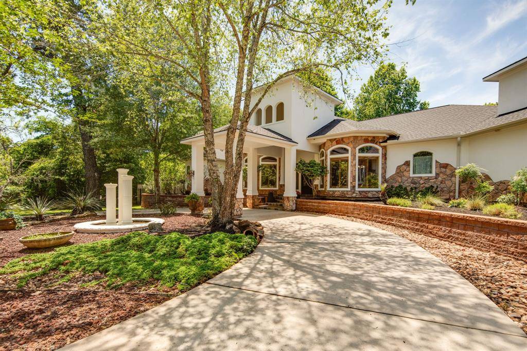 Montgomery, TX 77316,15609 Crown Oaks DR