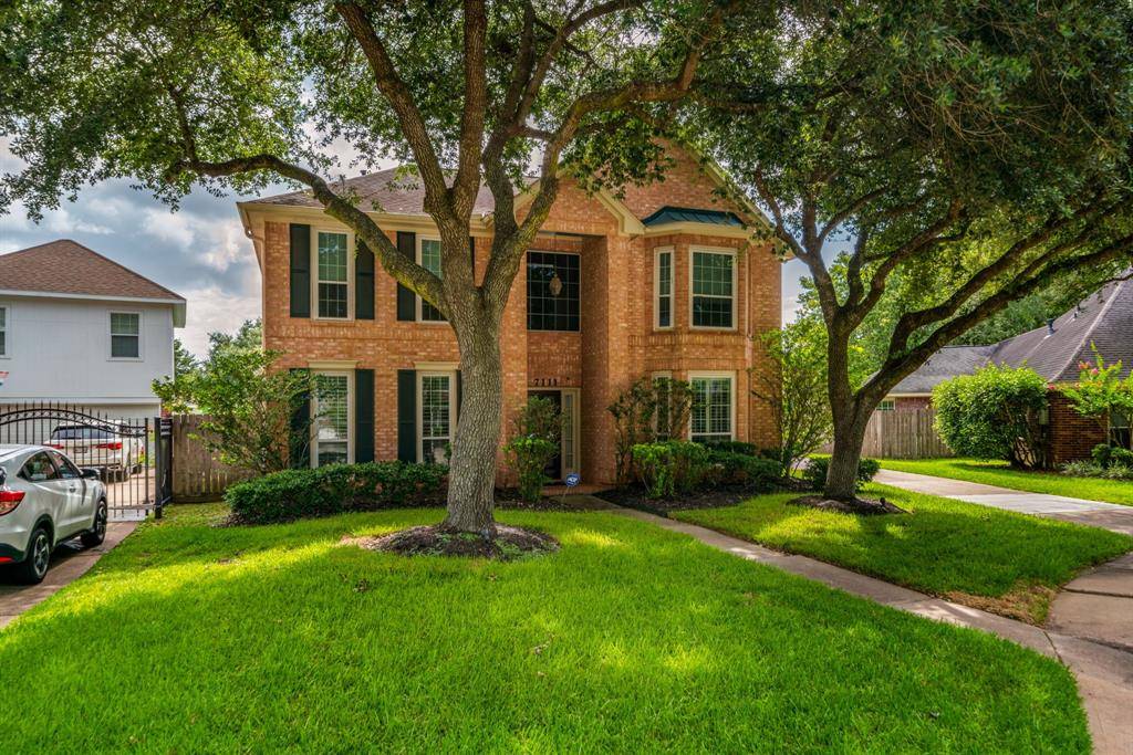 Sugar Land, TX 77479,7111 Adobe Meadows CT