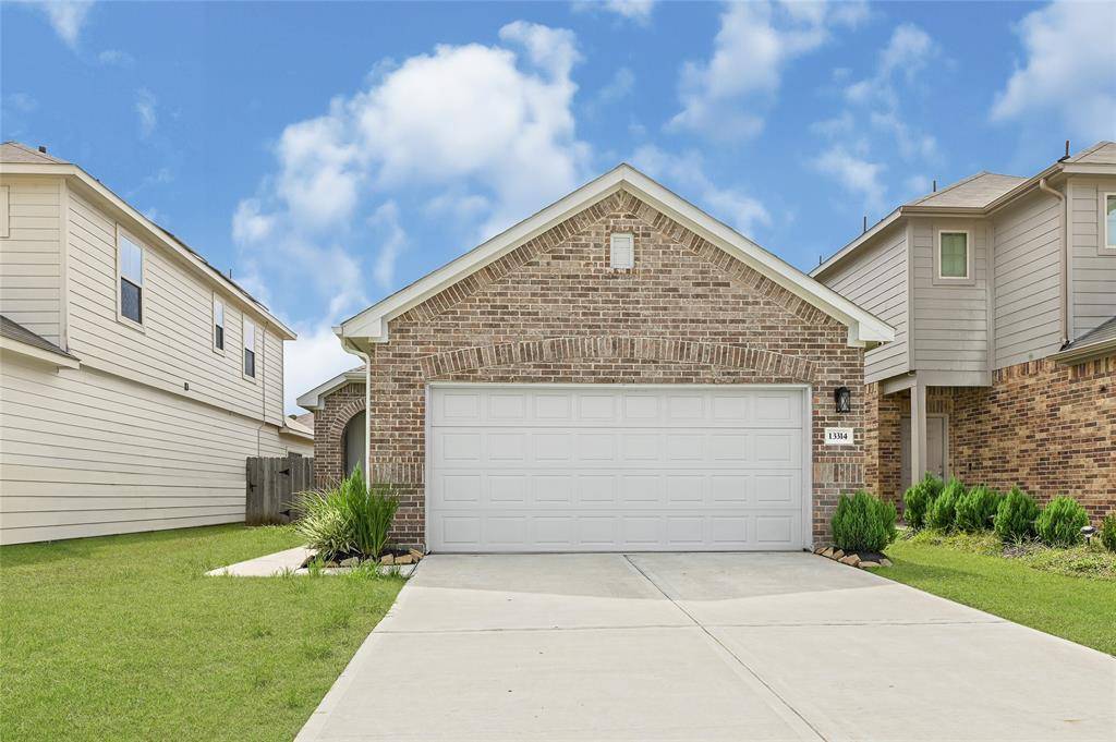 Houston, TX 77048,13314 Colina Meadows LN