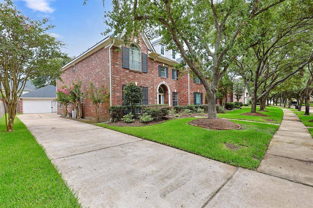 Sugar Land, TX 77479,1415 Meadow Hill DR