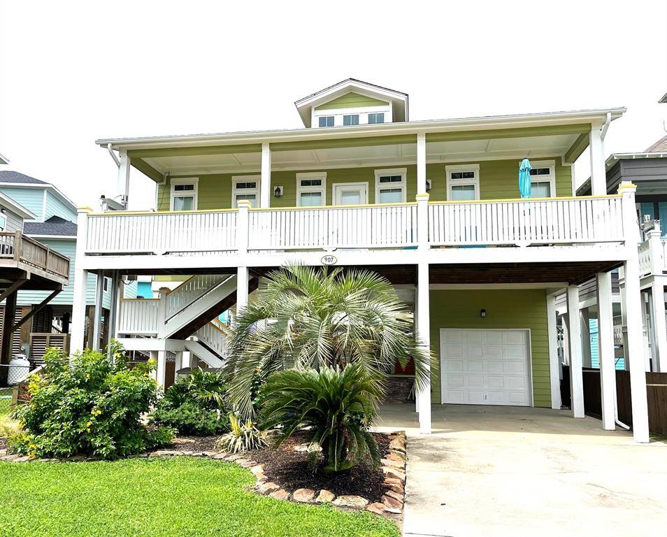 Crystal Beach, TX 77650,907 Tidelands DR