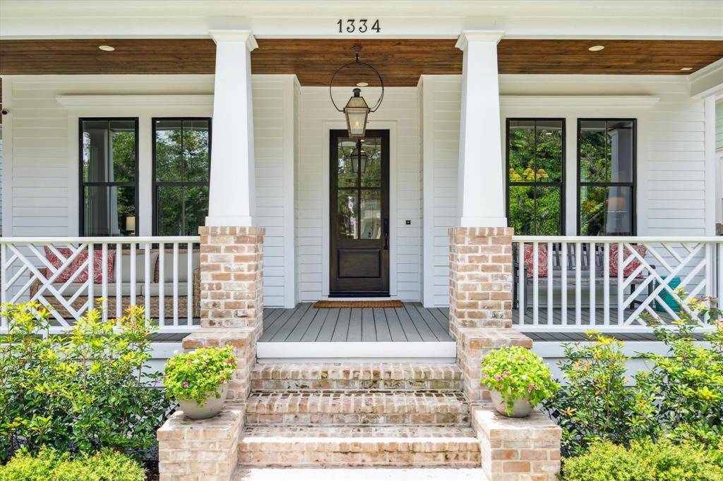Houston, TX 77008,1334 Omar Street