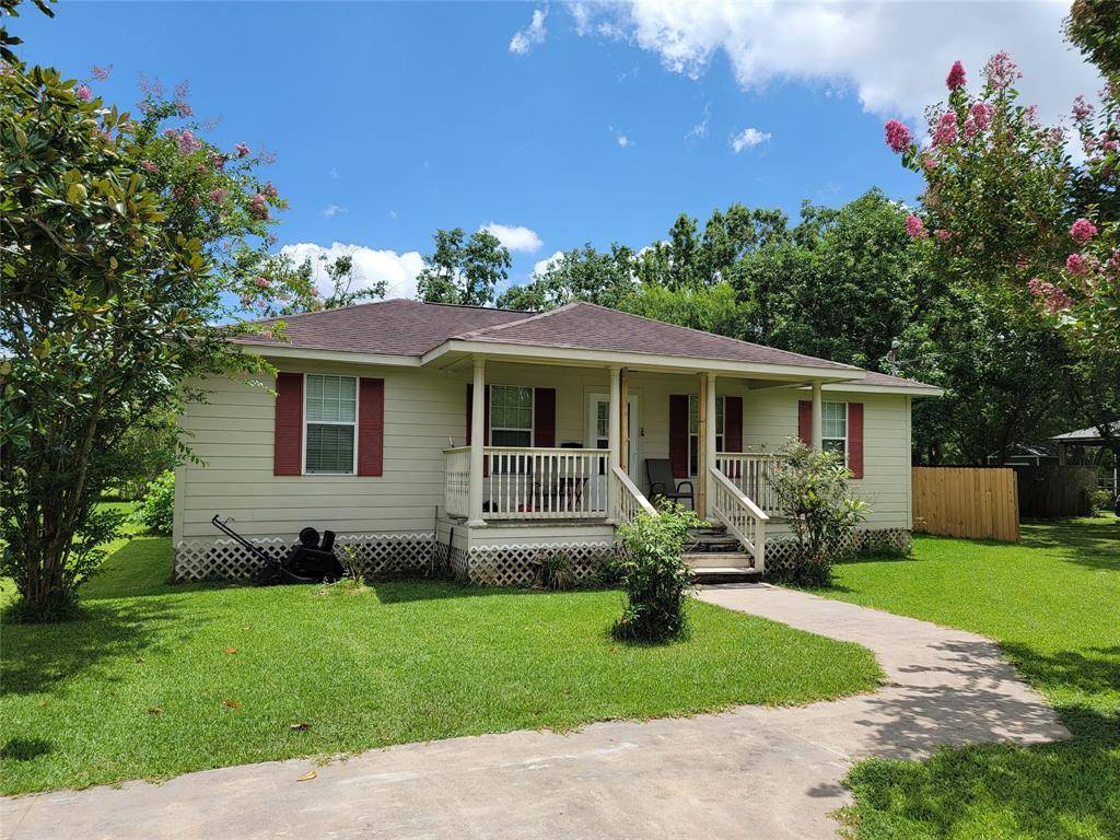 Oyster Creek, TX 77541,123 Robinson RD