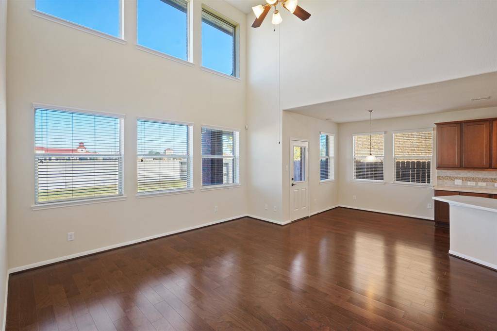 League City, TX 77573,2813 bottiglia way