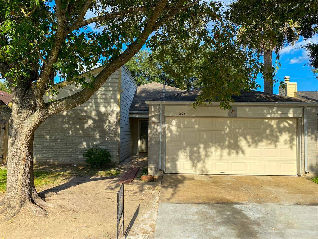 Houston, TX 77082,2923 Shadow Trail DR