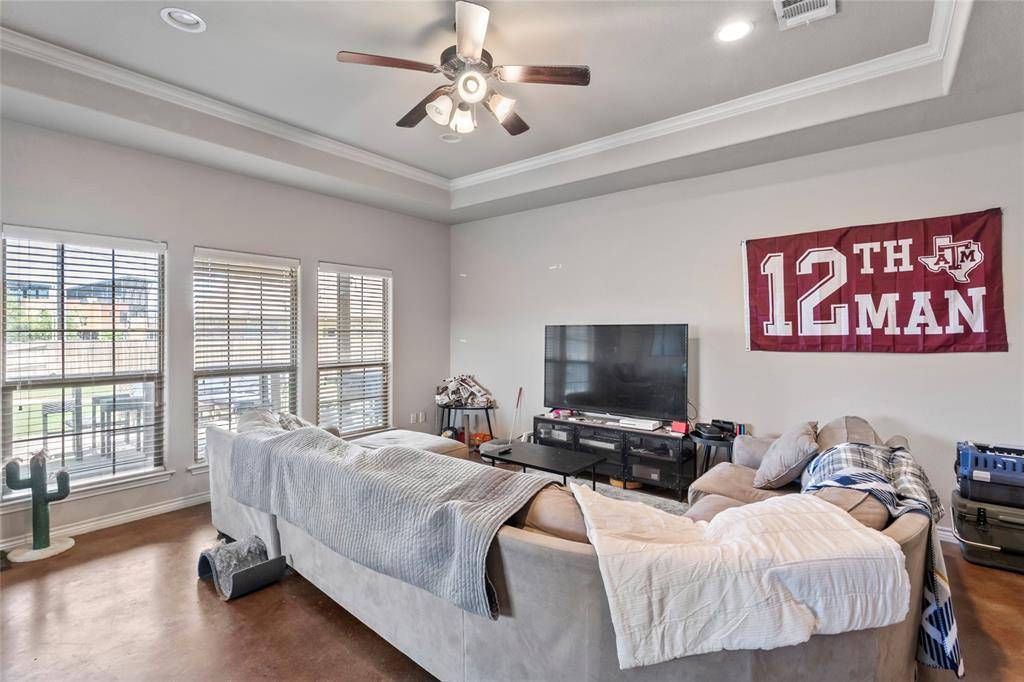 College Station, TX 77845,3101 Papa Bear DR