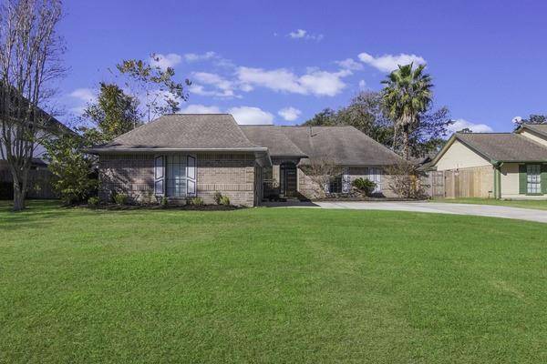 Dickinson, TX 77539,605 Olde Oaks DR