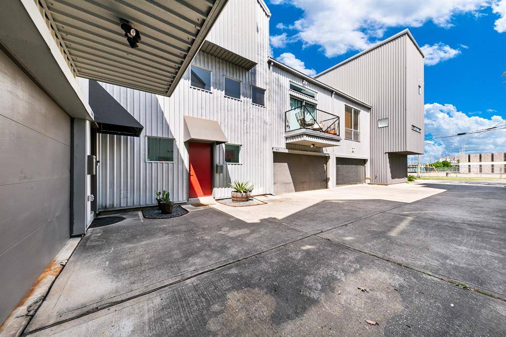 Houston, TX 77004,2614 Chenevert ST