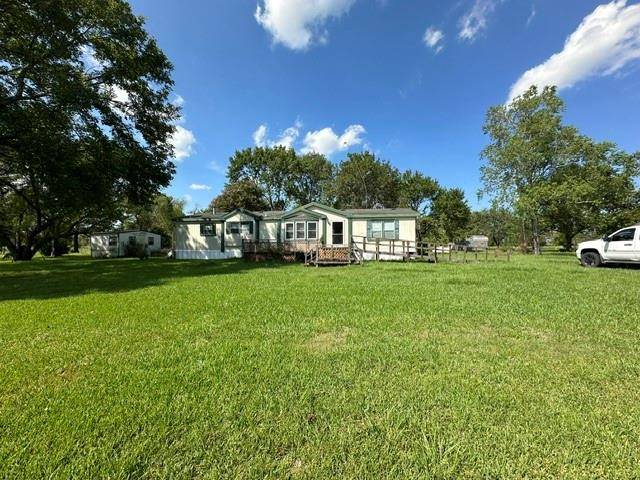 Hull, TX 77564,2674 County Road 2066