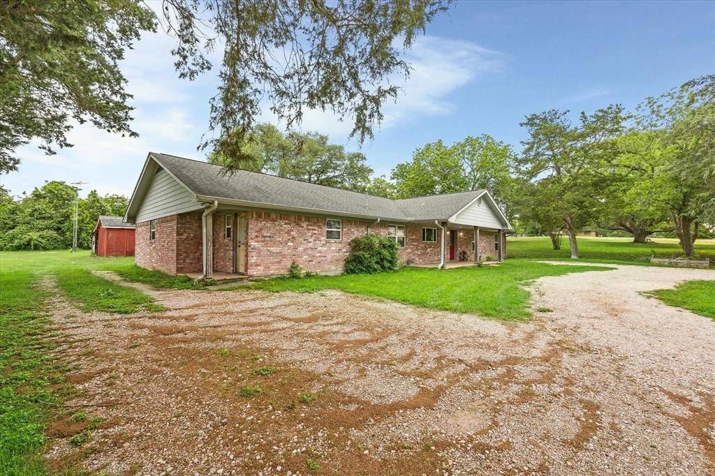 Burton, TX 77835,13016 W Burton ST