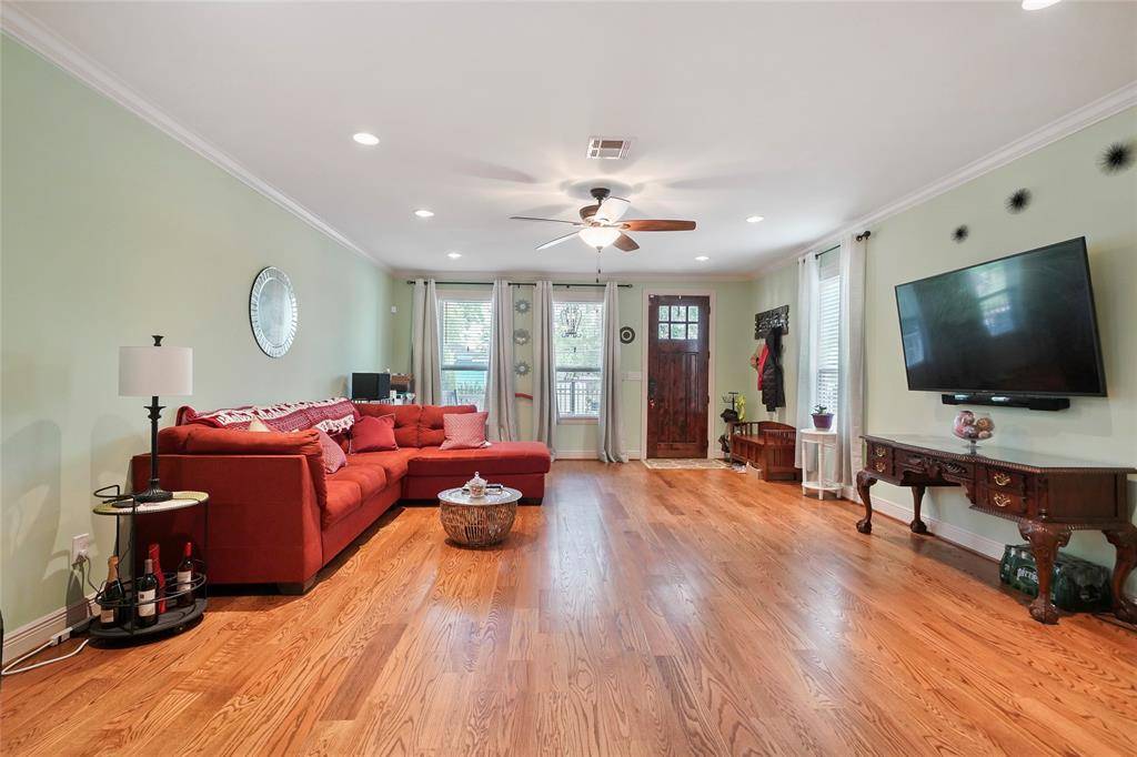 Houston, TX 77022,1420 E 31st ST