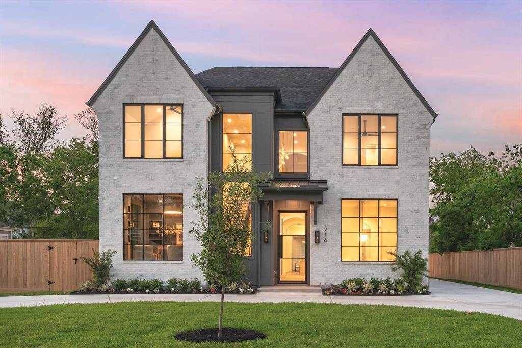 Houston, TX 77018,216 W 31st ST