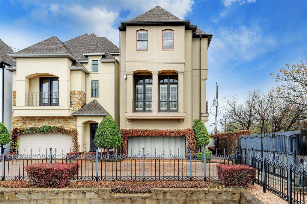 Houston, TX 77081,6529 Clarewood Oak Estates LN