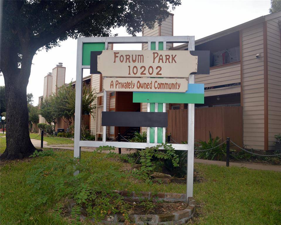 Houston, TX 77036,10202 Forum Park DR #240