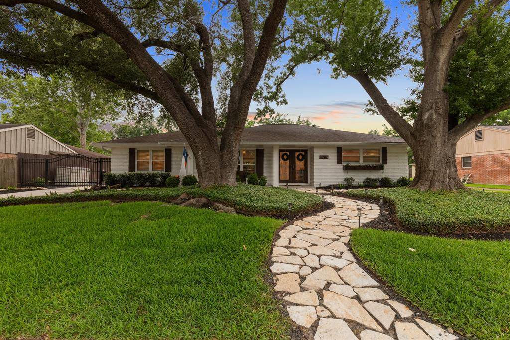 Houston, TX 77096,10707 Atwell DR