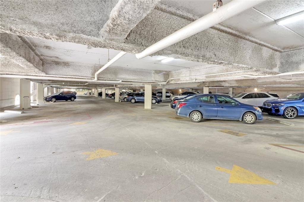 Houston, TX 77057,2333 Bering DR #201