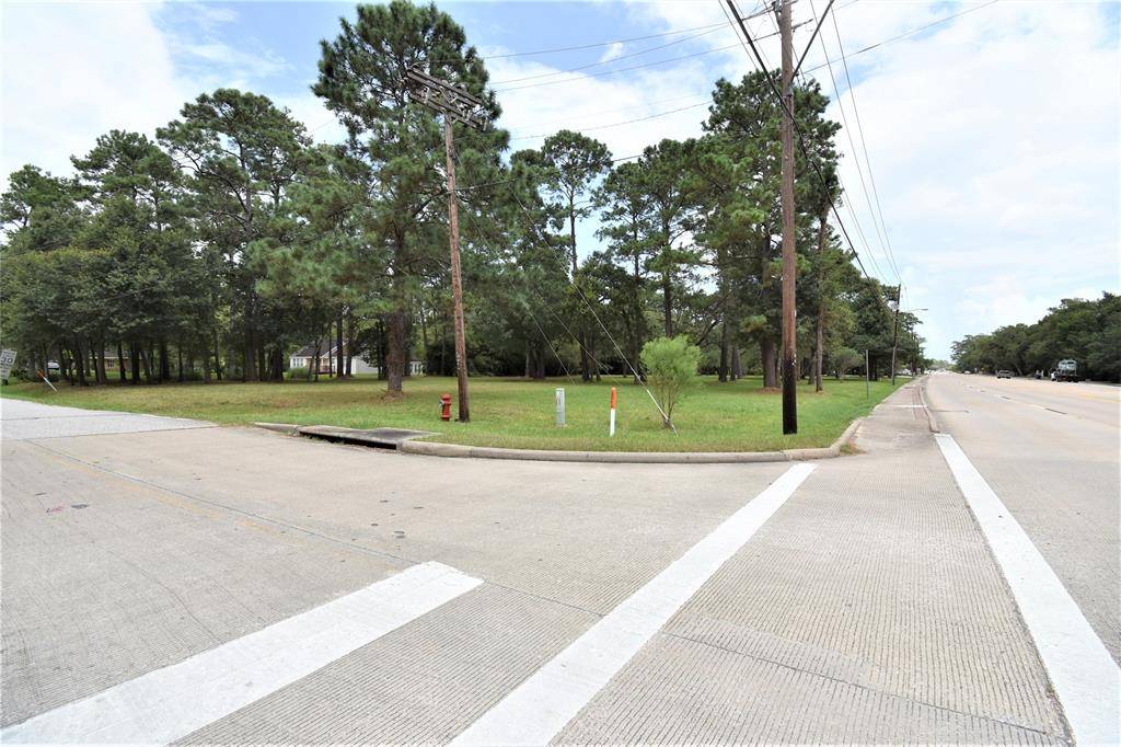 Dickinson, TX 77539,1515 FM 517 RD E