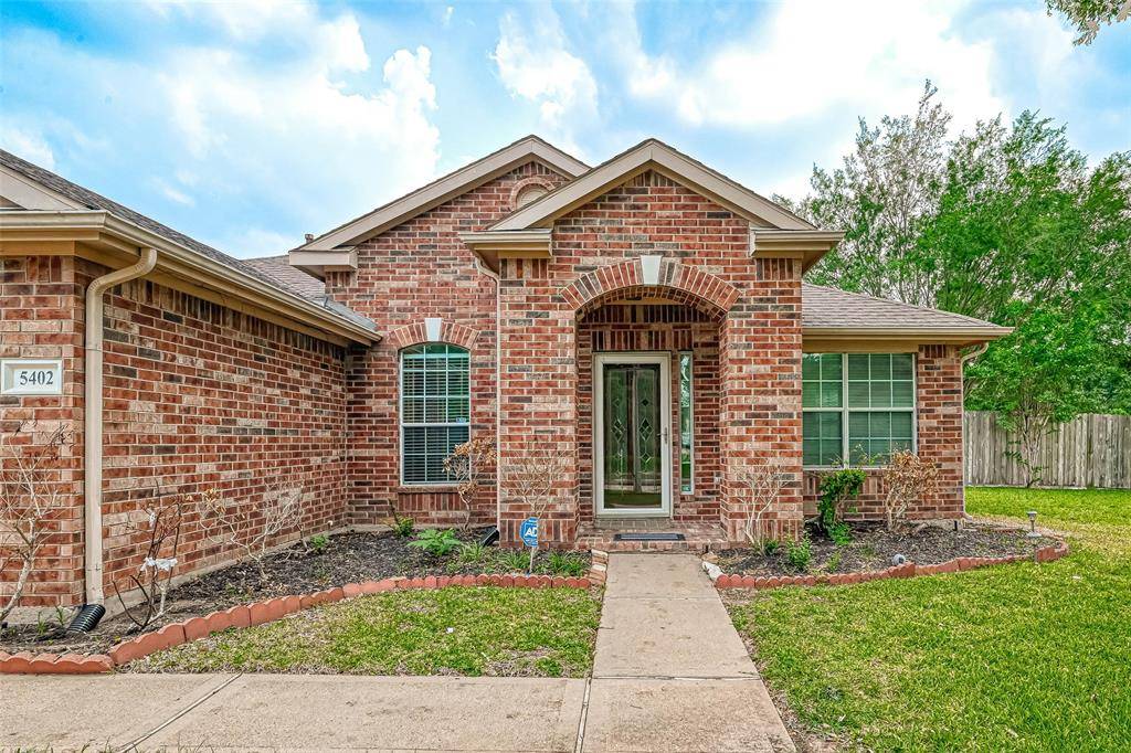 Sugar Land, TX 77479,5402 Rosehaven CT