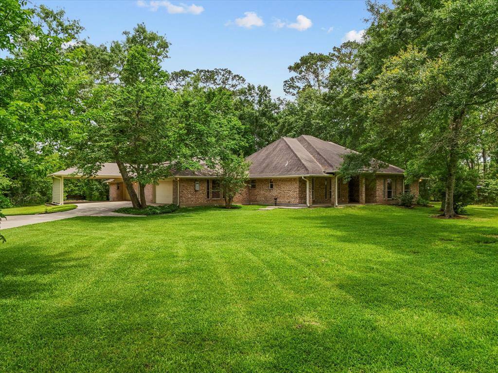 Dickinson, TX 77539,5401 Palm DR