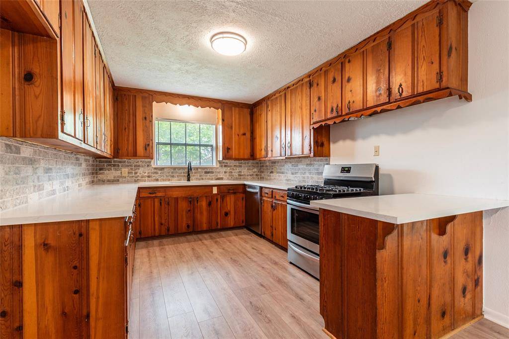 Pasadena, TX 77506,2808 Marshall ST