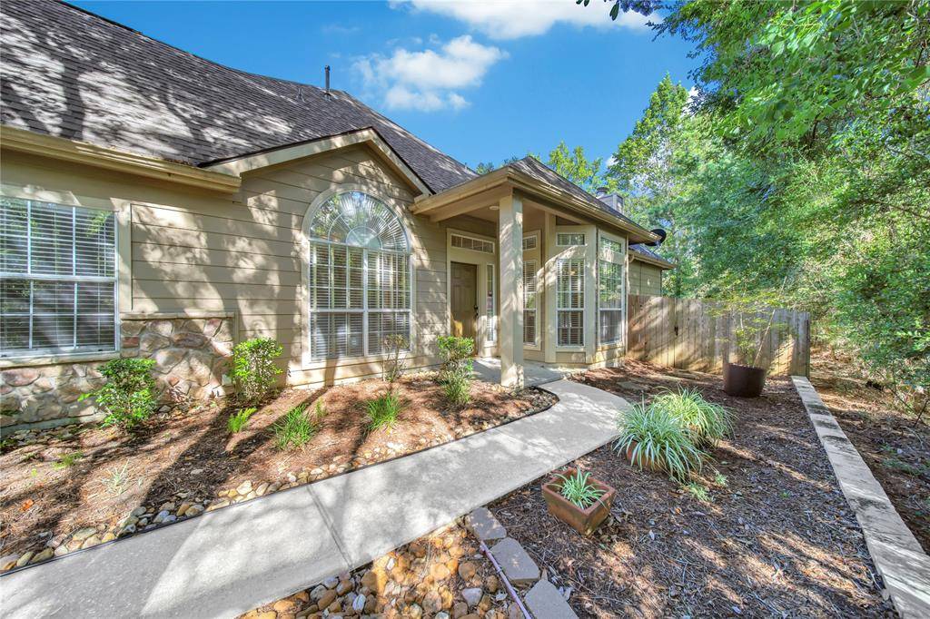 Spring, TX 77382,2 Valley Oaks CIR