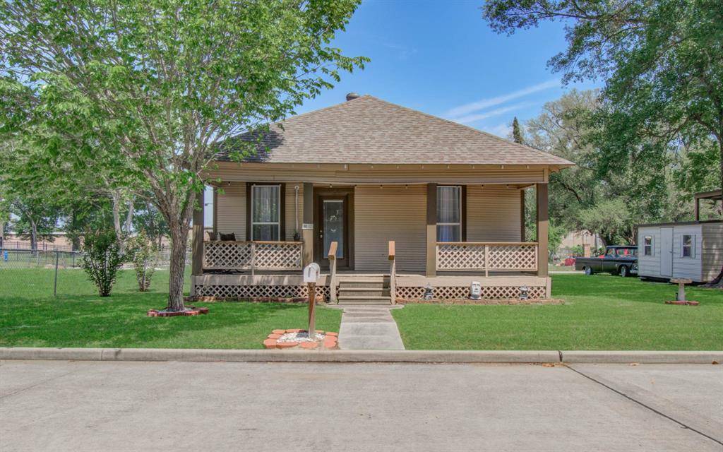 Humble, TX 77338,155 Davis ST