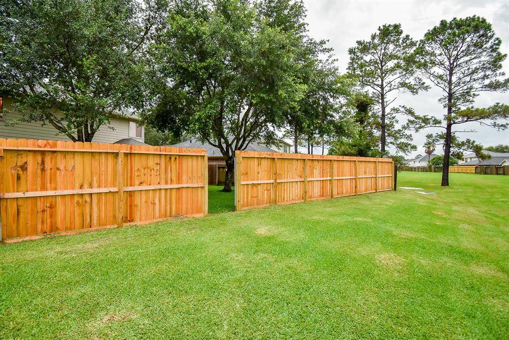Dickinson, TX 77539,4030 Bentwood CIR