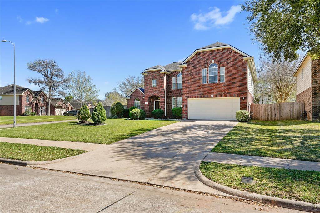 Sugar Land, TX 77479,8106 Cross Trail DR