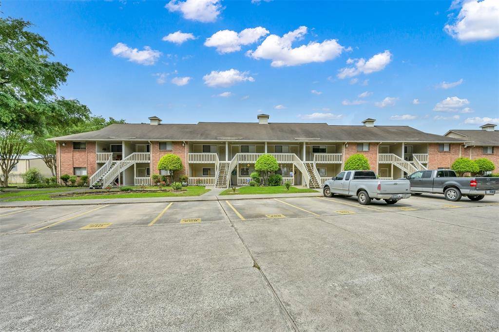 Montgomery, TX 77356,14949 Hwy 105 W #208