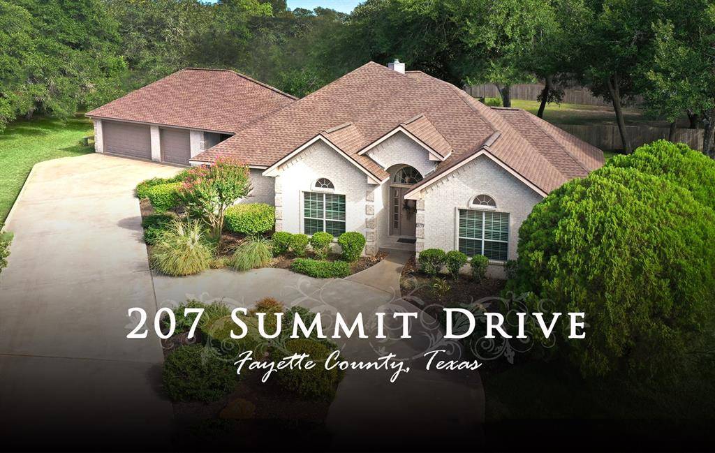 La Grange, TX 78945,207 Summit DR