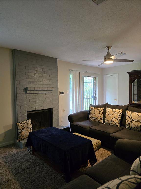 Houston, TX 77053,5207 Ridgeton DR