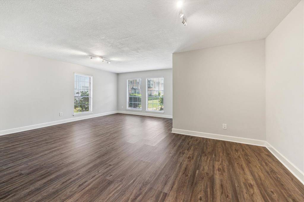 Houston, TX 77079,1107 Country Place DR
