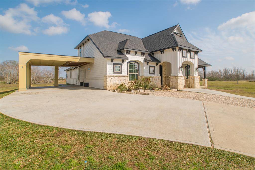 Rosharon, TX 77583,17743 Fm 521 RD