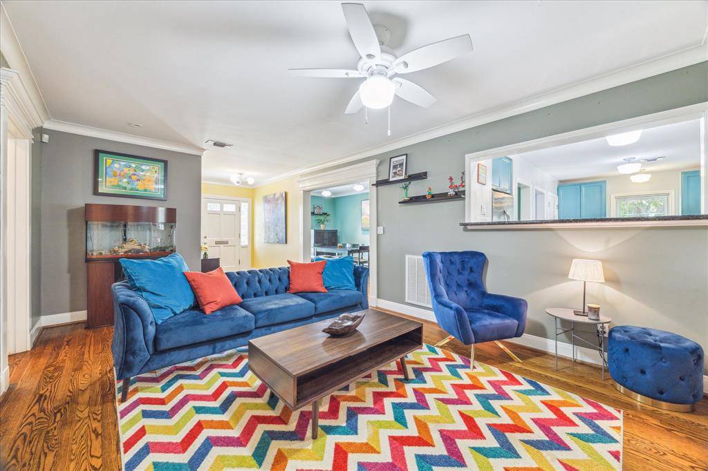 Houston, TX 77018,308 W 33rd ST