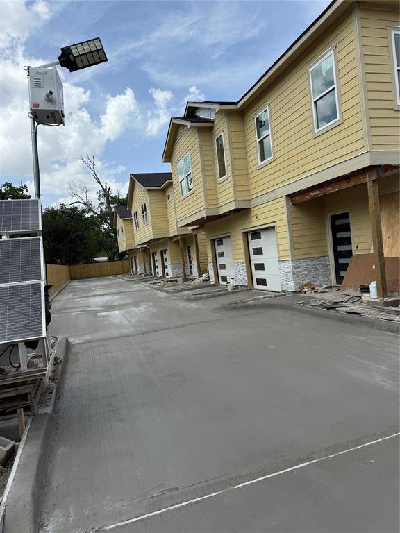 Houston, TX 77047,3535 Alderfer Unit A or B ST
