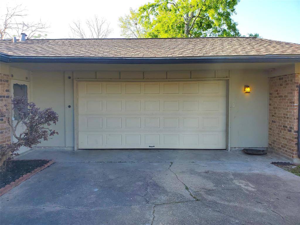 Friendswood, TX 77546,114 Lottie LN