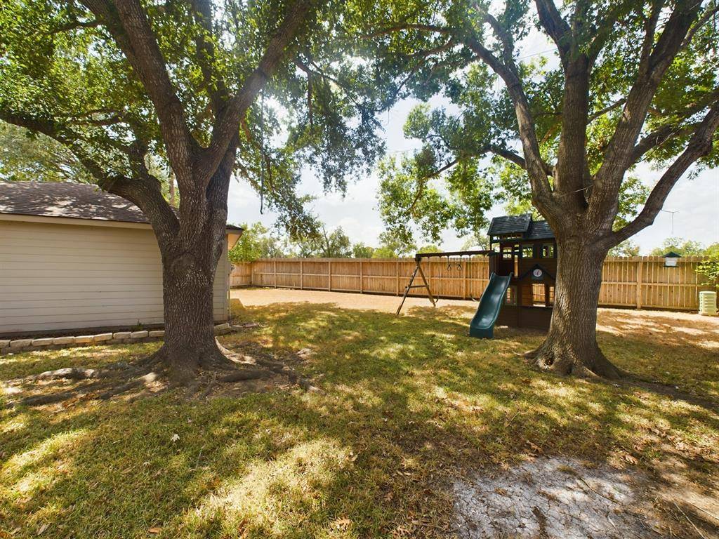 Sugar Land, TX 77479,7210 Quiet Glen DR