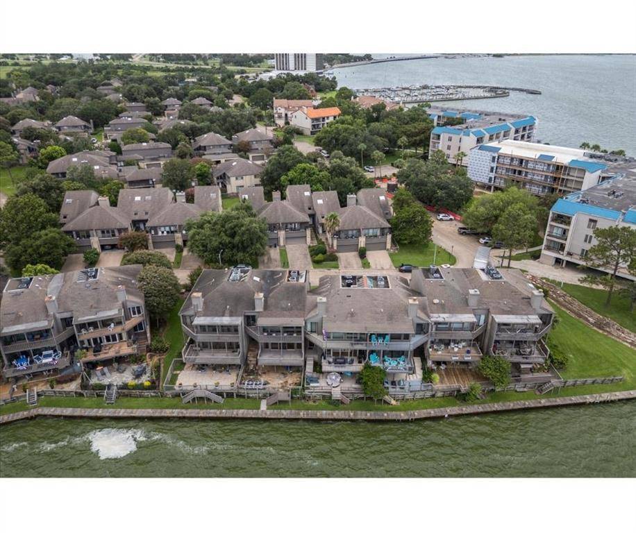 Houston, TX 77058,2816 Lighthouse DR