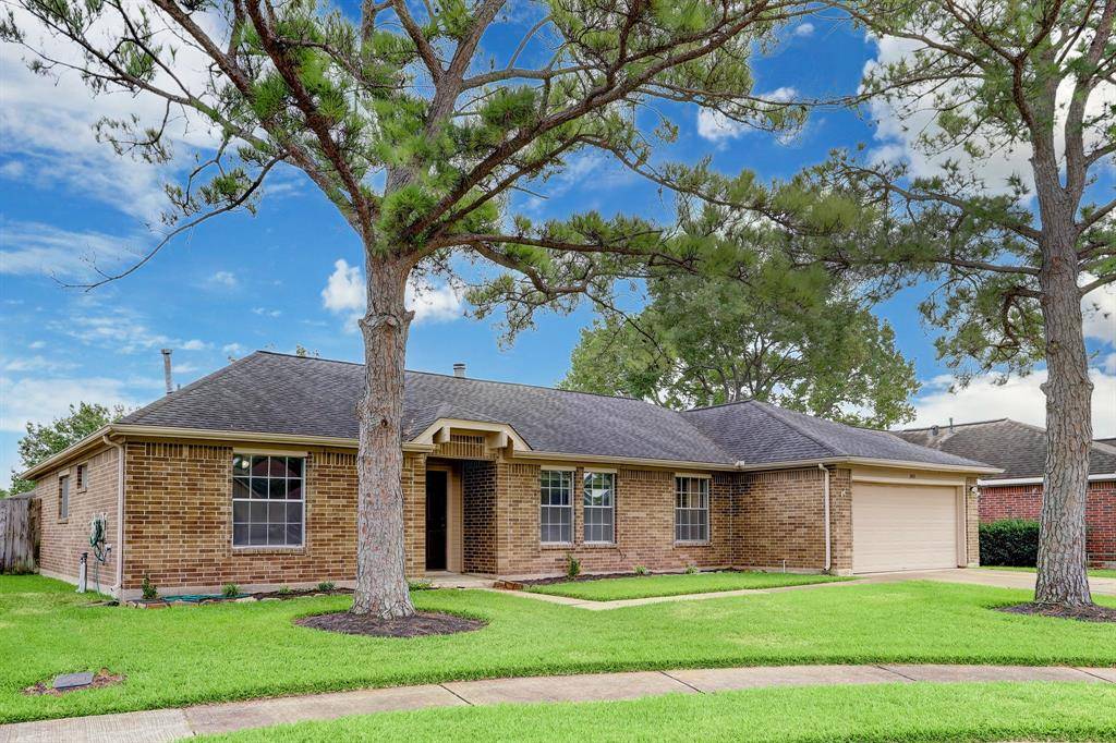 Sugar Land, TX 77478,2410 Featherton CT