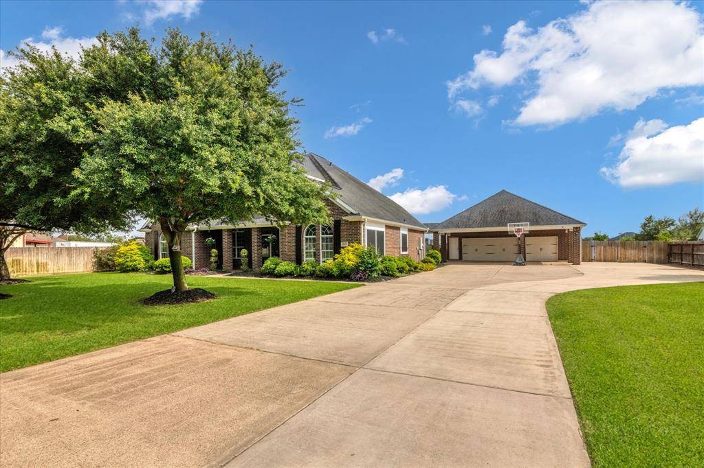 Baytown, TX 77523,8810 Tumblewood DR