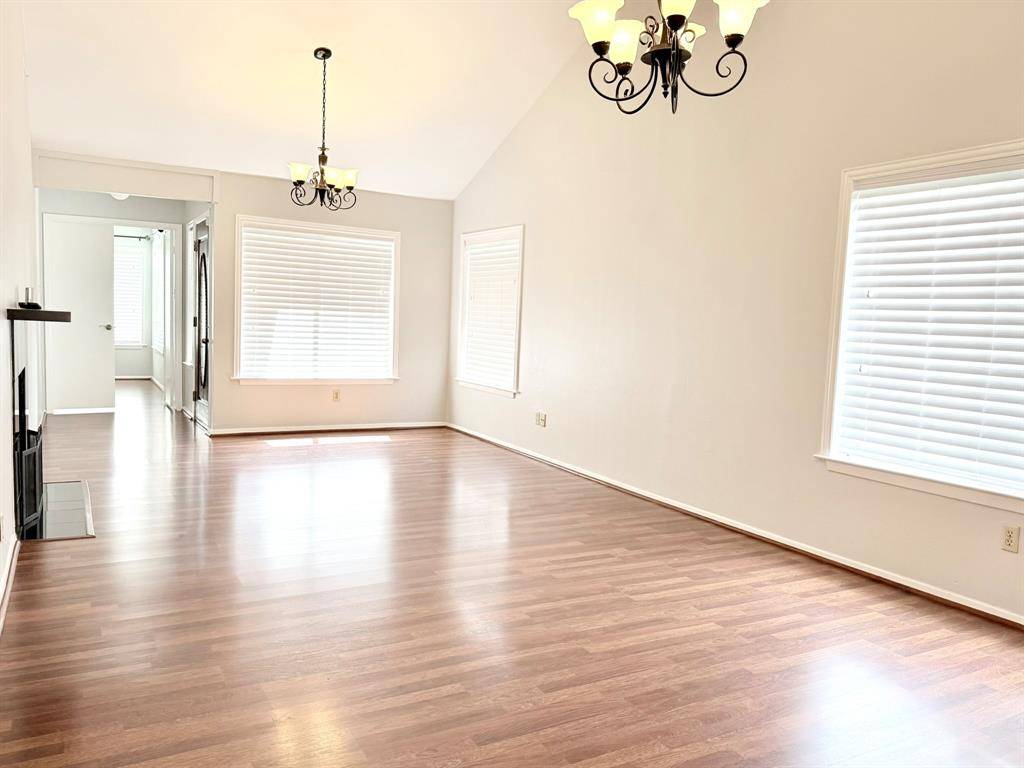 Houston, TX 77077,11633 Village Place DR #181
