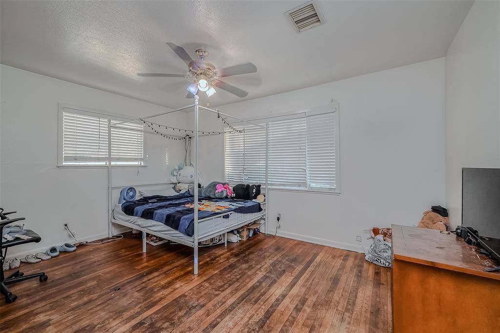 Pasadena, TX 77502,1205 Hector AVE