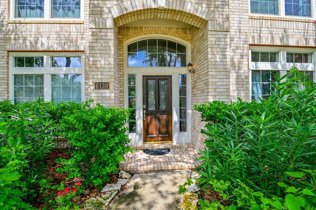 Sugar Land, TX 77479,6139 Baron Hill LN