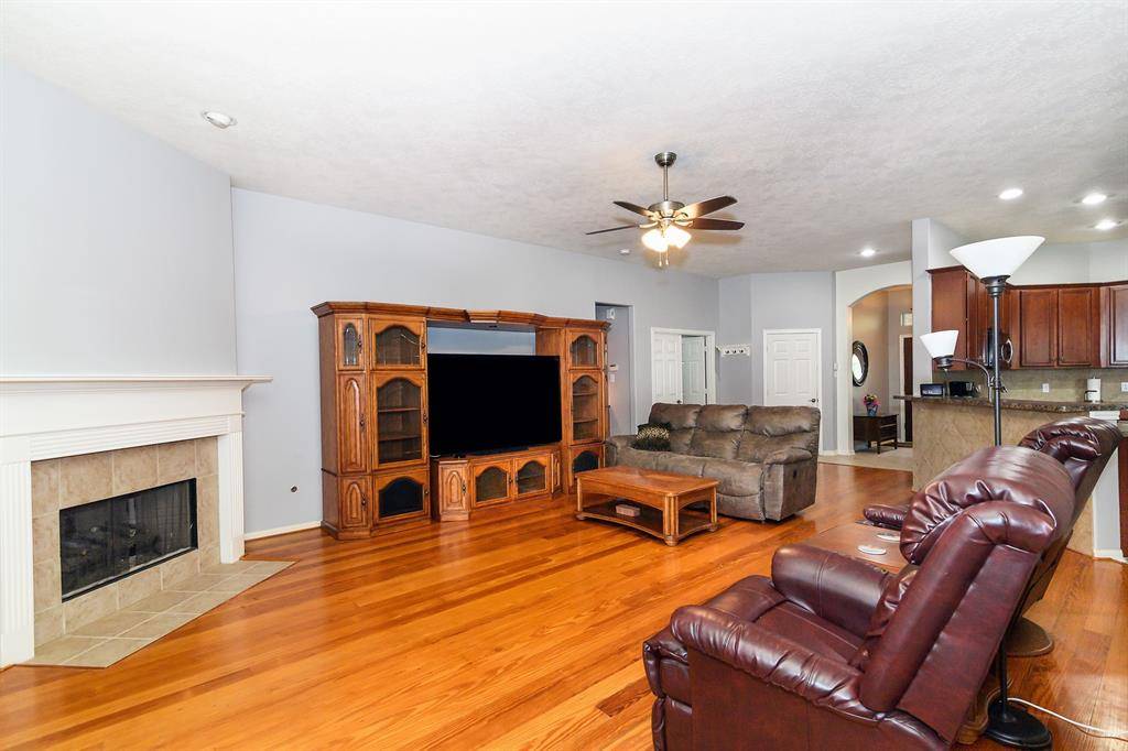 Pearland, TX 77584,4804 Lakefront Terrace CT