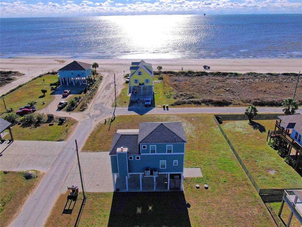 Crystal Beach, TX 77650,809 West LN