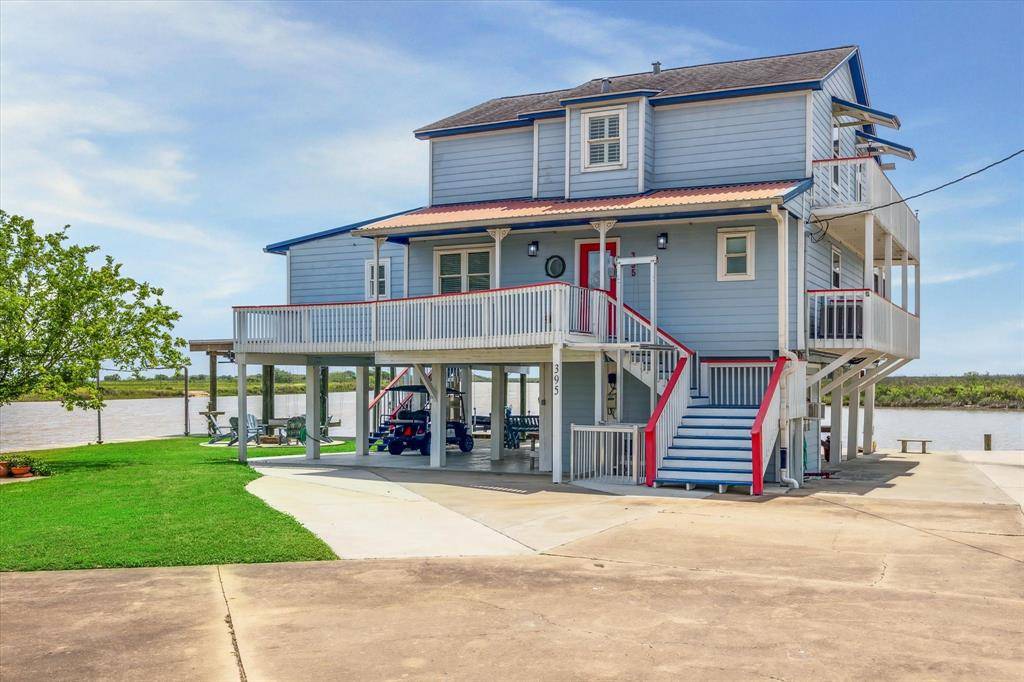 Freeport, TX 77541,395 Redfish DR