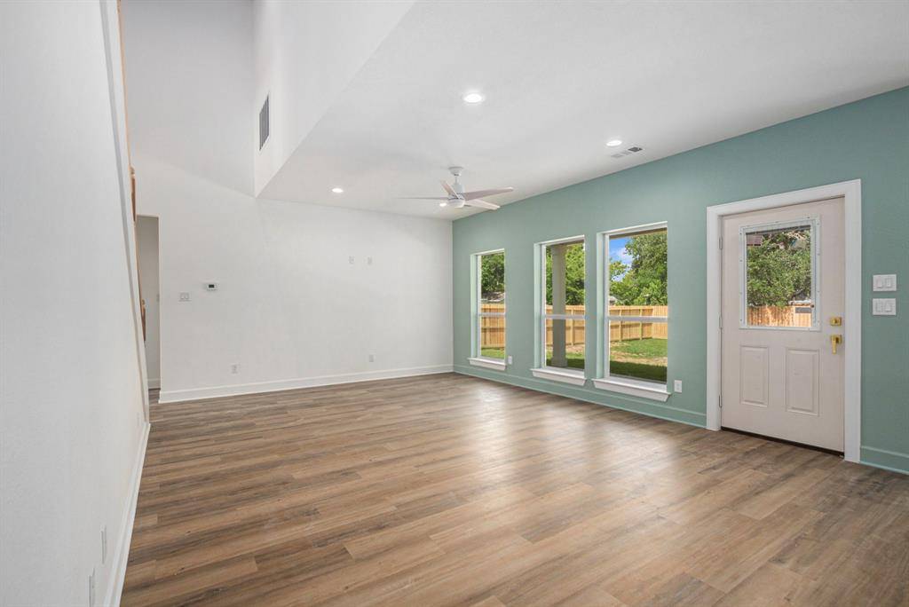 Santa Fe, TX 77517,3802 Jackson ST