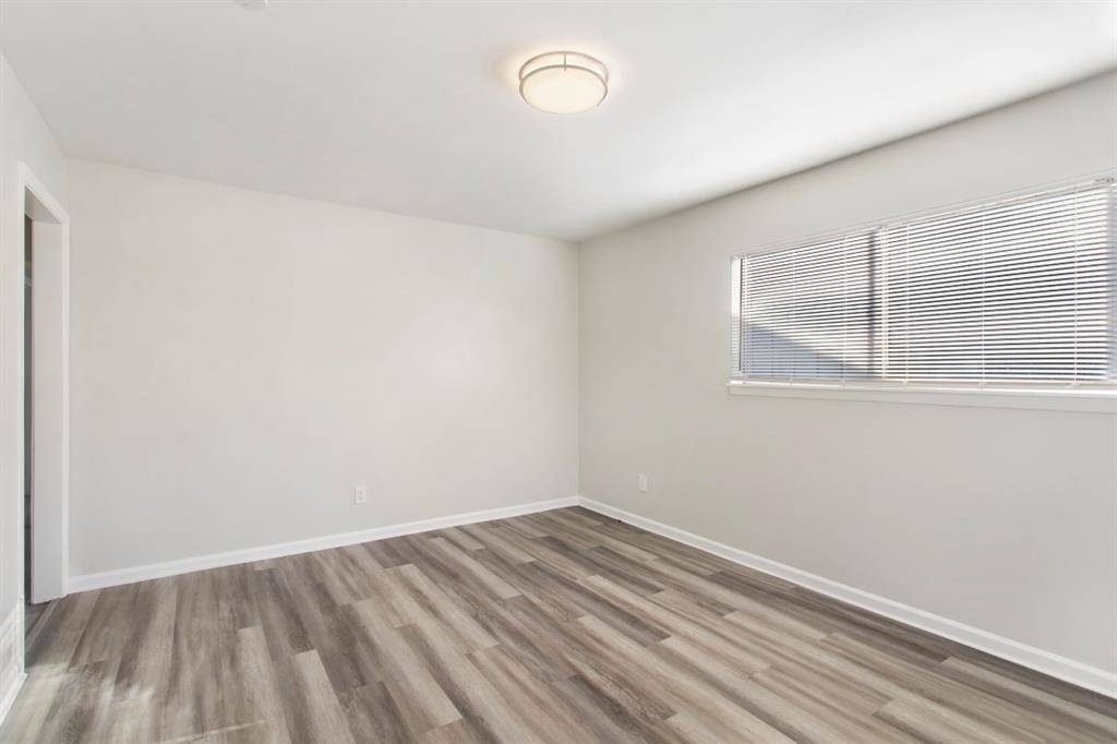 Houston, TX 77016,7419 Langley RD